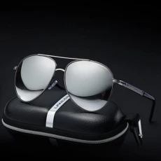 HD Vision - Police. Солнцезащитные очки с поляризационным эффектом.