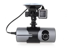 Videoqeydiyyatçı Neoline R300 DVR iki kameraları Full HD və GPS ilə, 3D G-sensorlu.